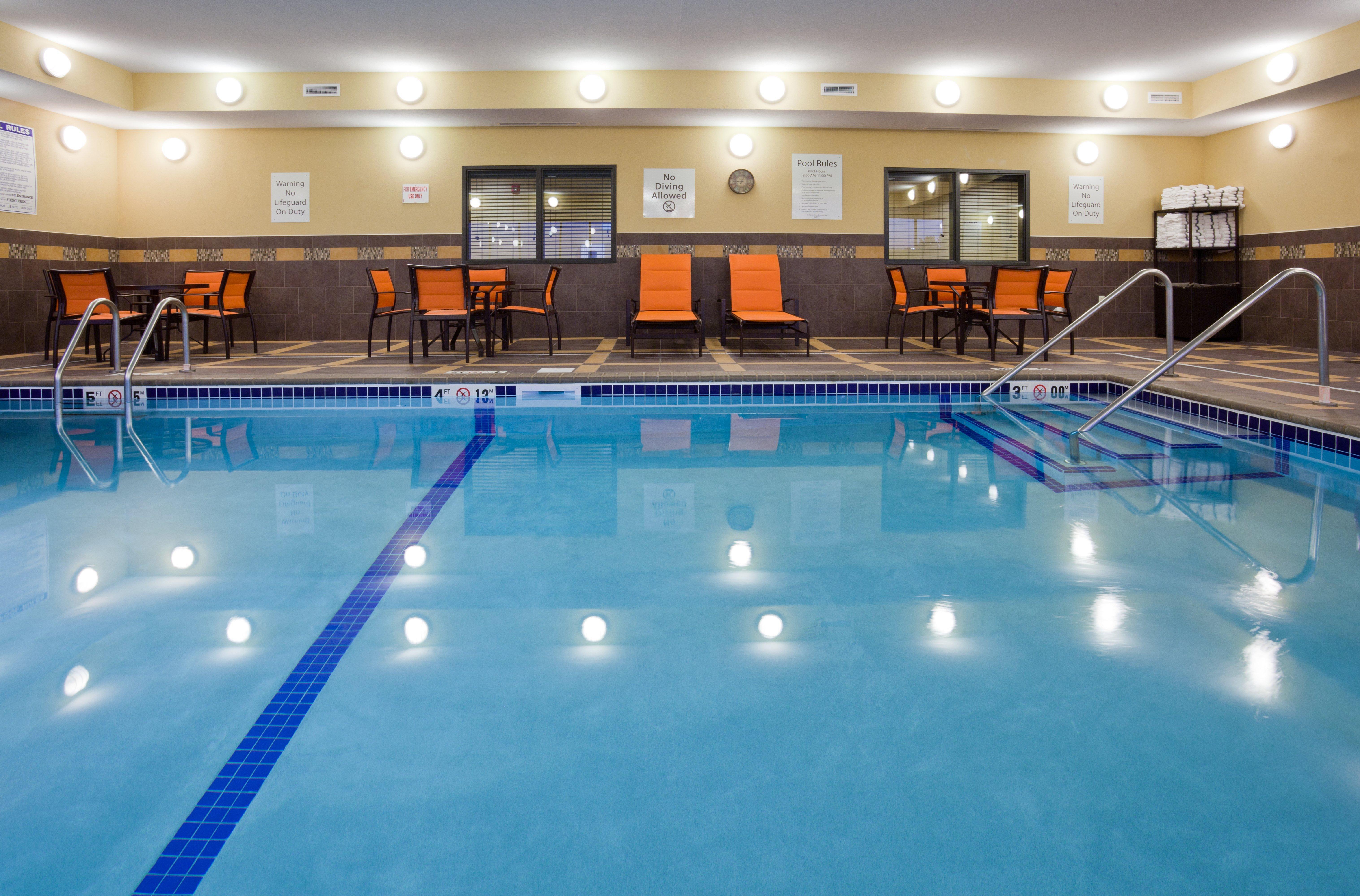 Holiday Inn Express & Suites Fort Dodge By Ihg Eksteriør billede