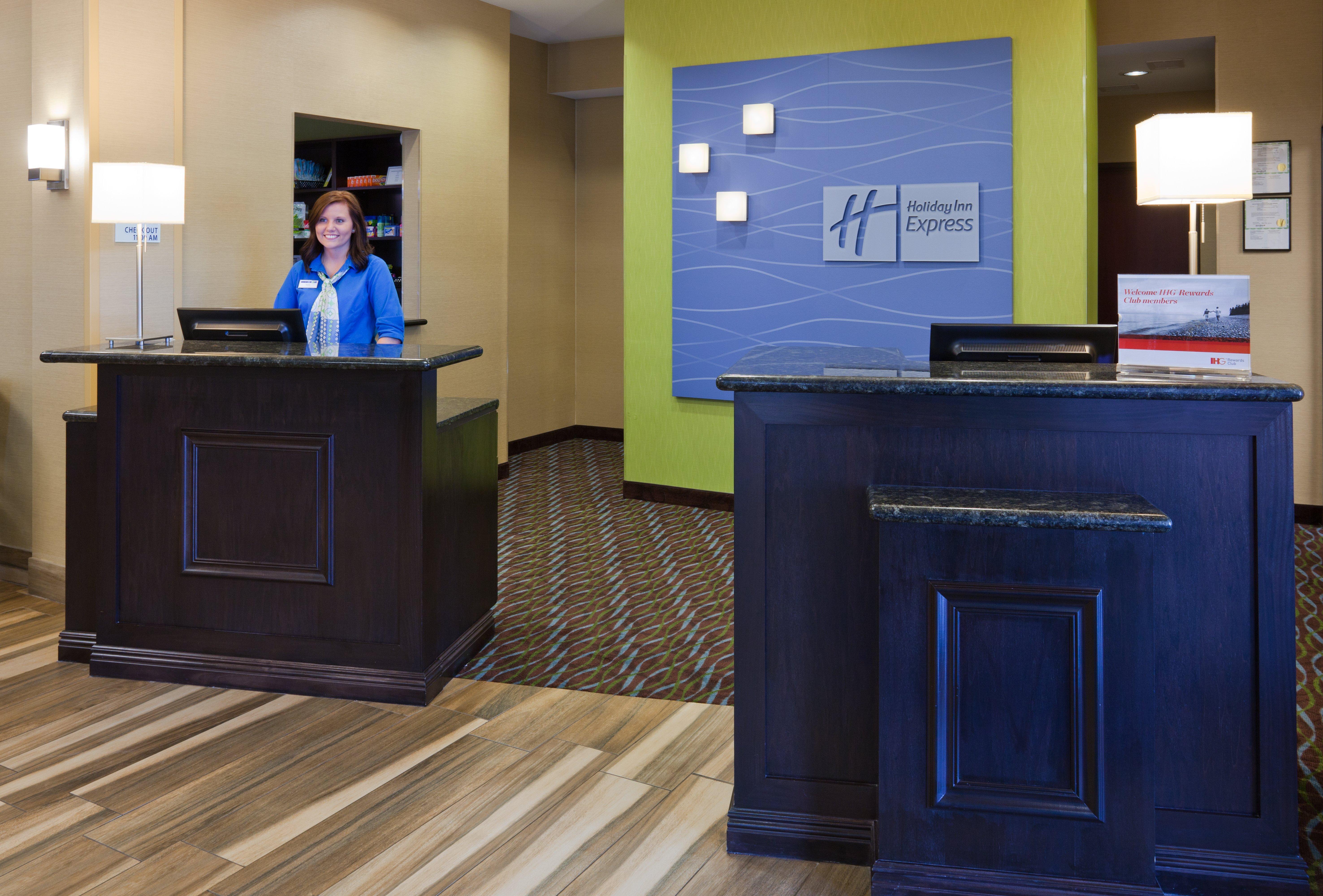 Holiday Inn Express & Suites Fort Dodge By Ihg Eksteriør billede