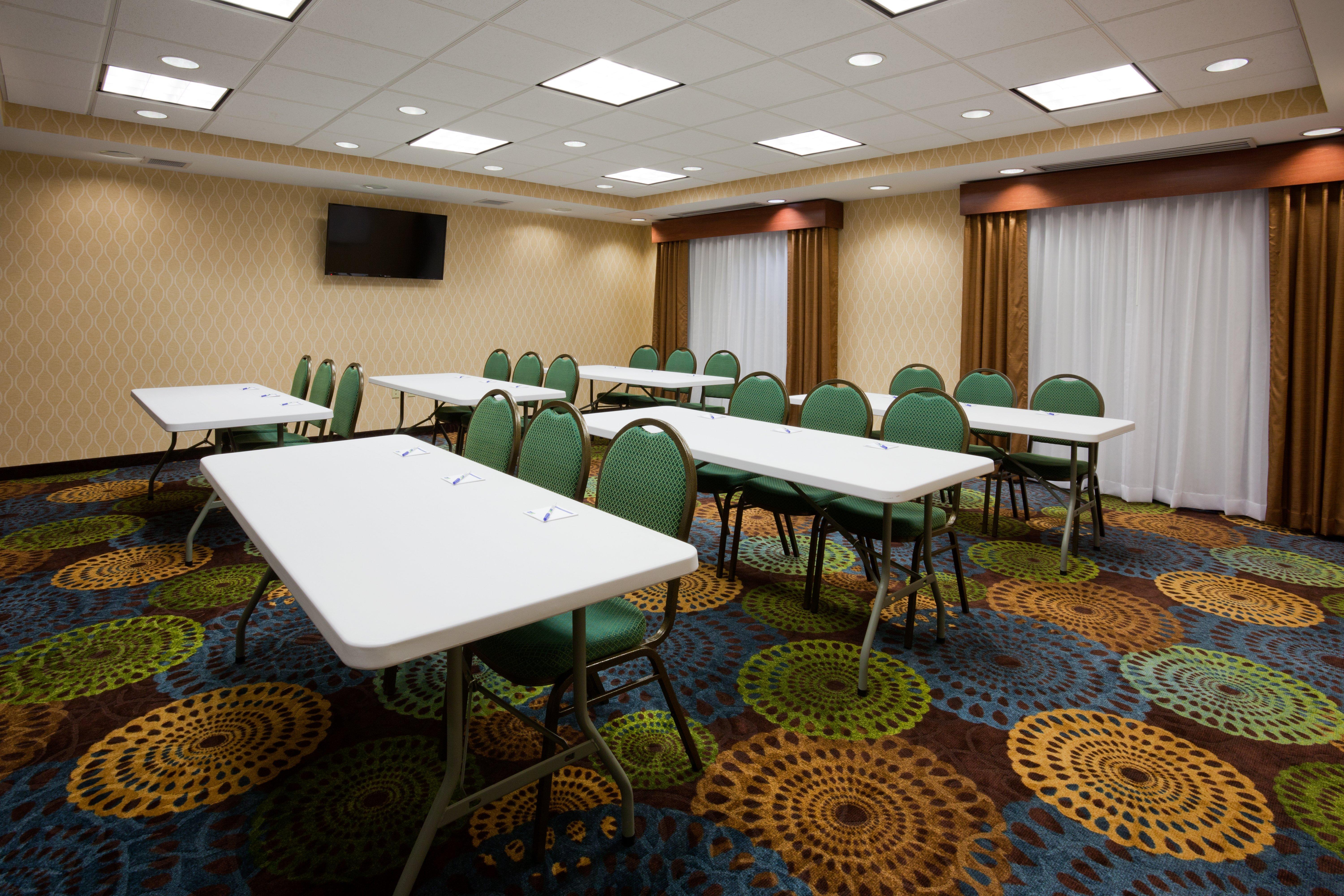 Holiday Inn Express & Suites Fort Dodge By Ihg Eksteriør billede