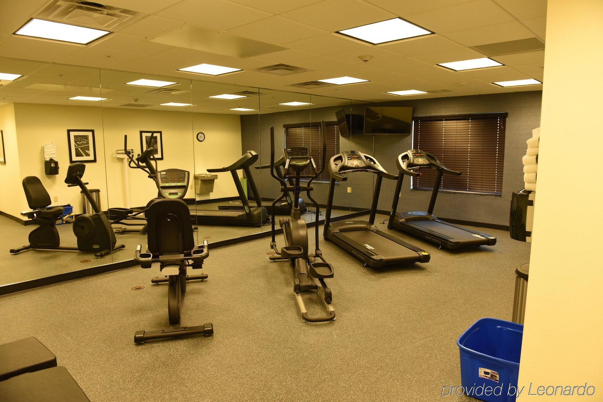 Holiday Inn Express & Suites Fort Dodge By Ihg Eksteriør billede