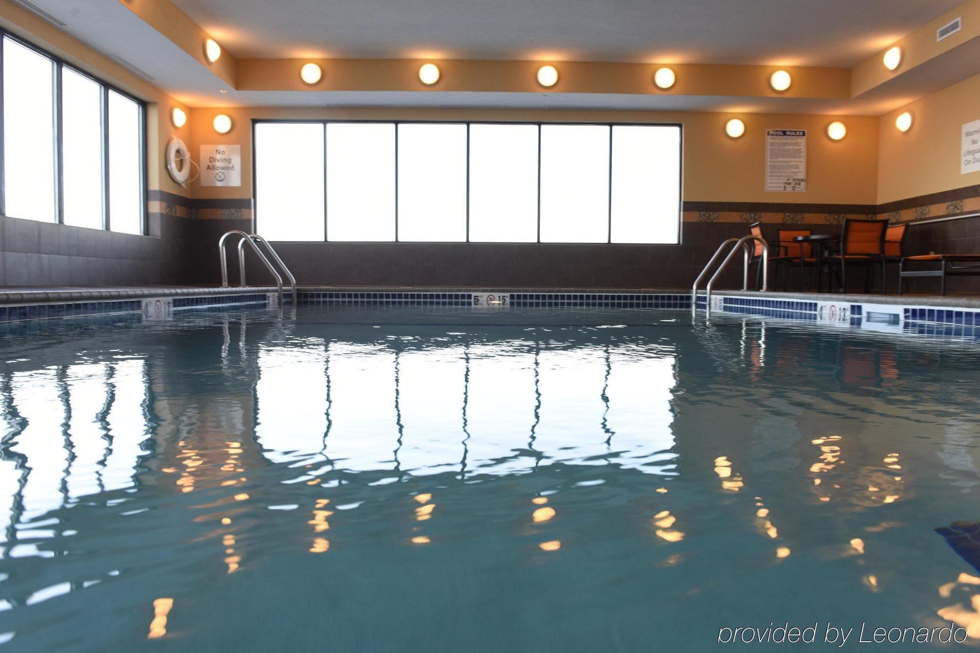 Holiday Inn Express & Suites Fort Dodge By Ihg Eksteriør billede