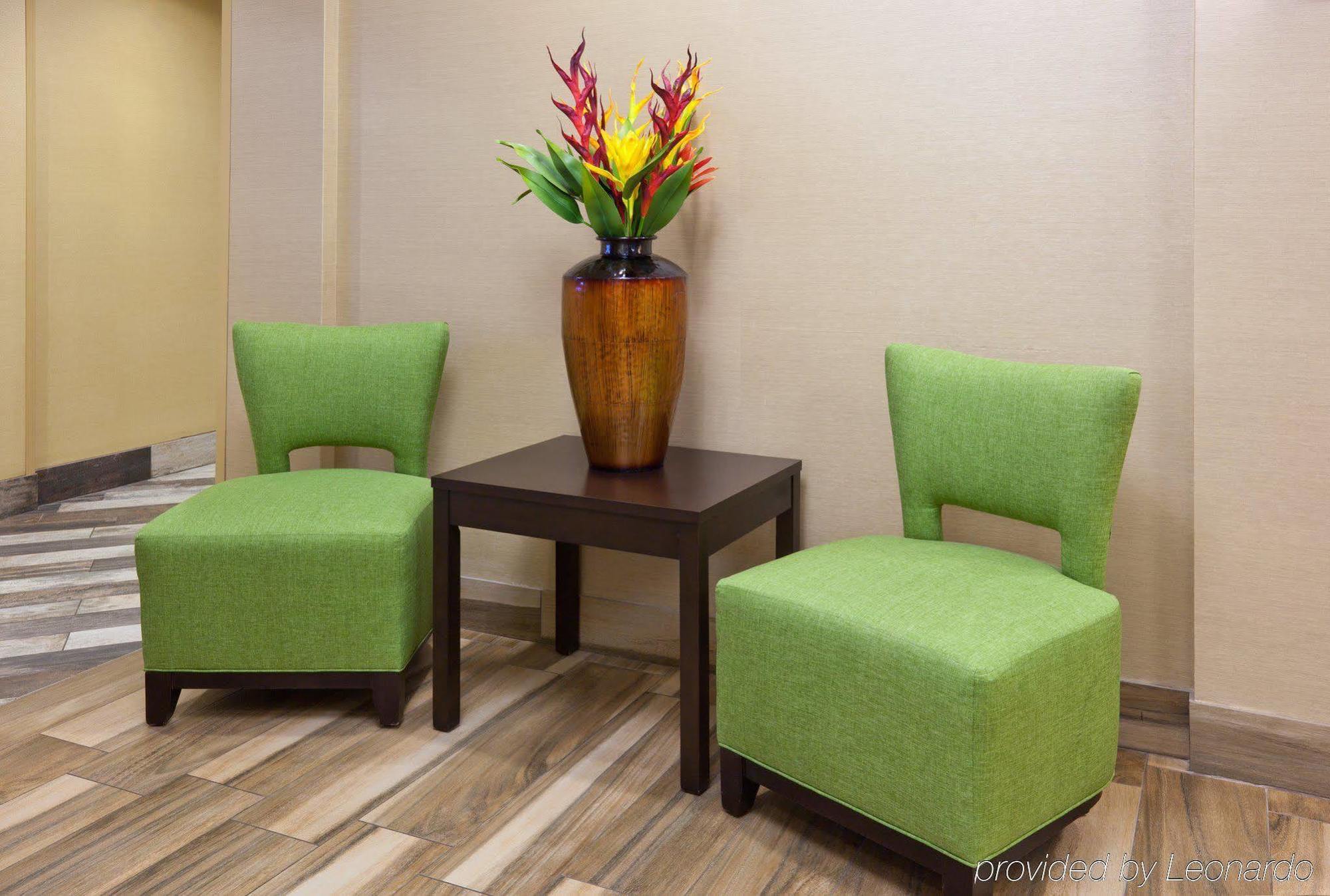 Holiday Inn Express & Suites Fort Dodge By Ihg Eksteriør billede