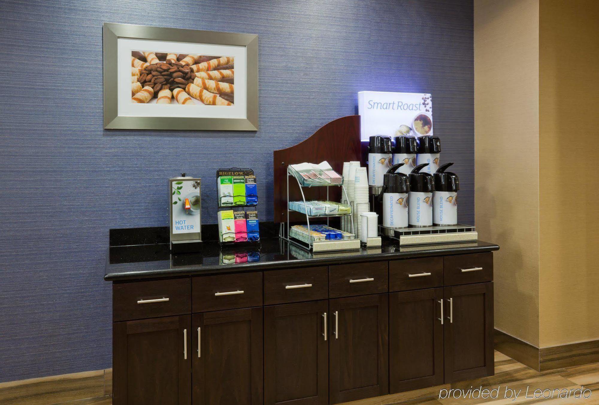 Holiday Inn Express & Suites Fort Dodge By Ihg Eksteriør billede